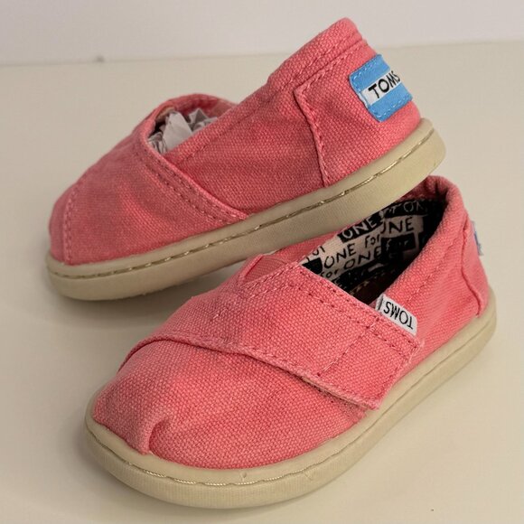 TOMS Child Tiny Alpargata Canvas Loafer‎ Flat Pink Size 6 - Picture 1 of 7